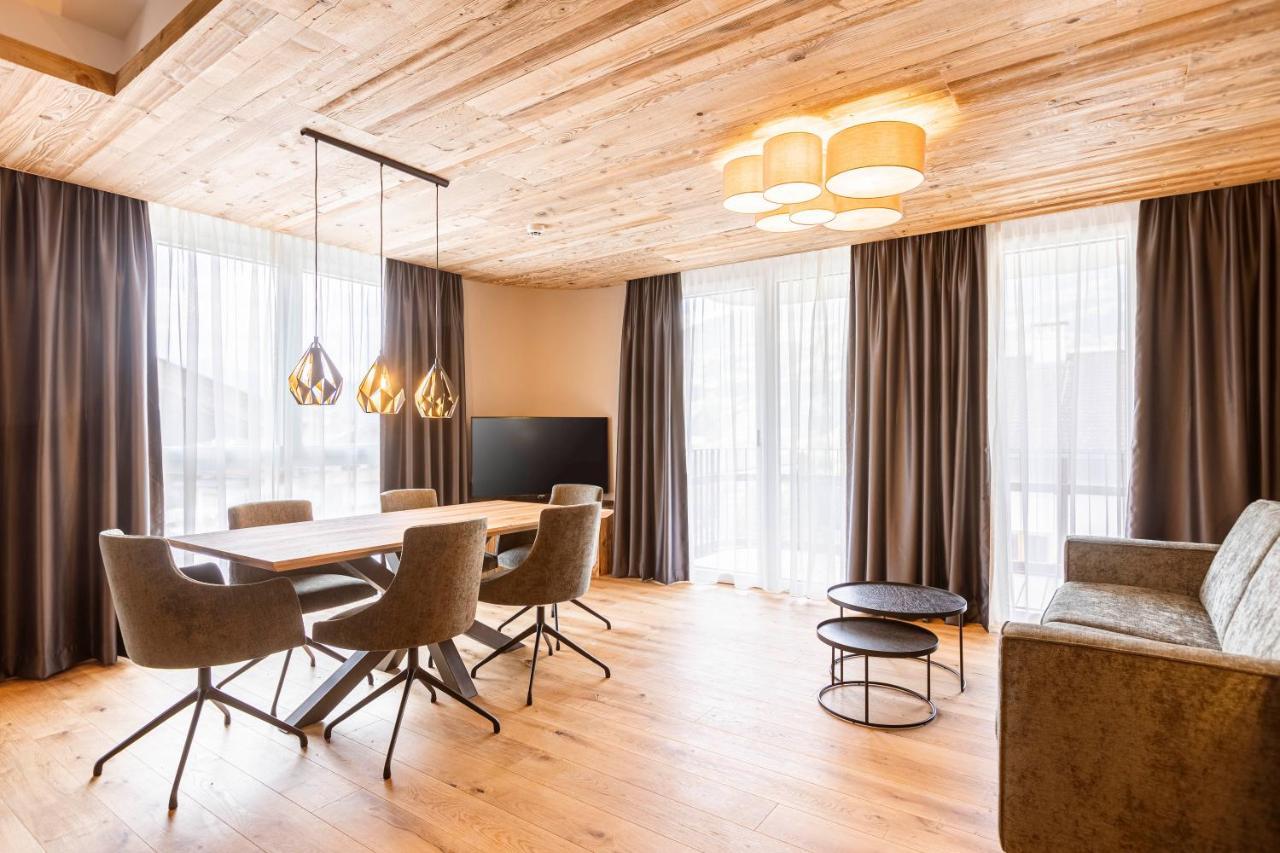 Zillertal Suites Fuegen By Alps Resorts Zewnętrze zdjęcie