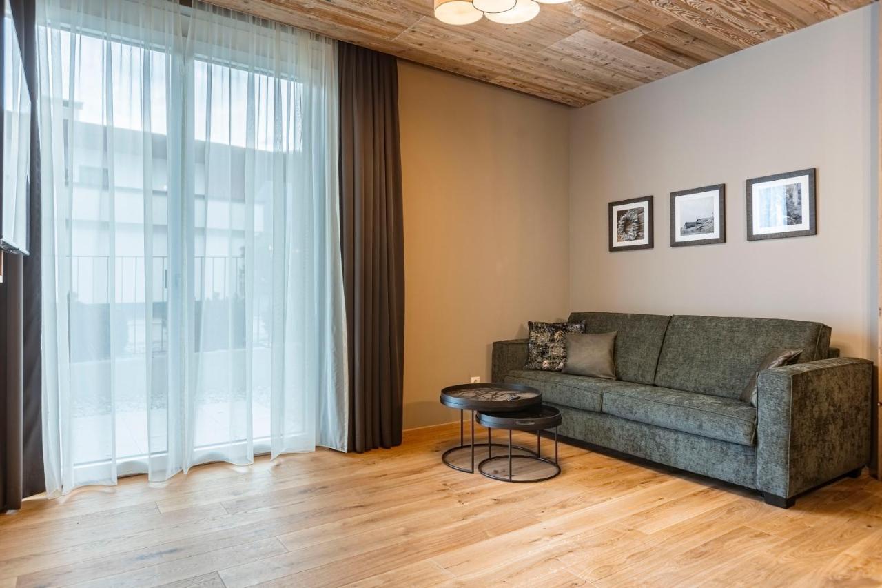 Zillertal Suites Fuegen By Alps Resorts Zewnętrze zdjęcie