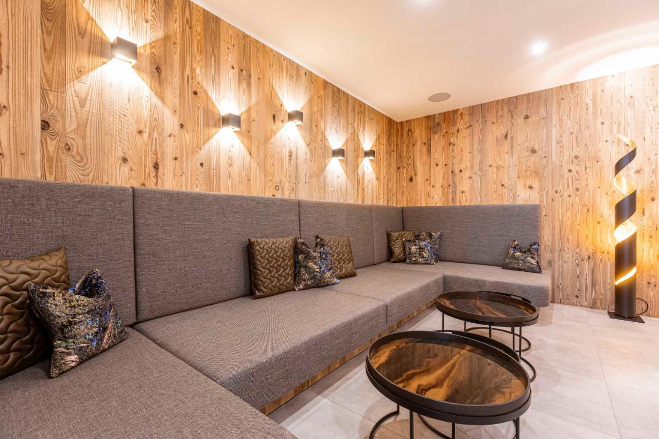 Zillertal Suites Fuegen By Alps Resorts Zewnętrze zdjęcie